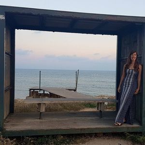 Meet your Posher, Hadas